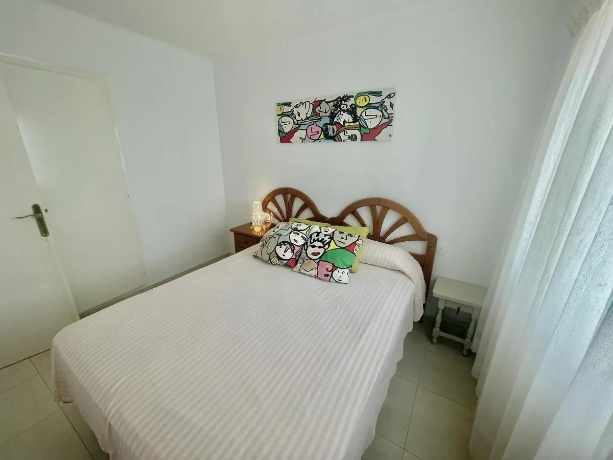 Sol Mar Apartment Roses 0*,