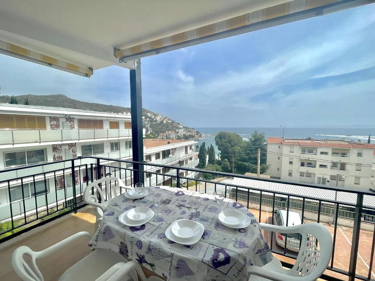 Sol Mar Apartment Roses Spain