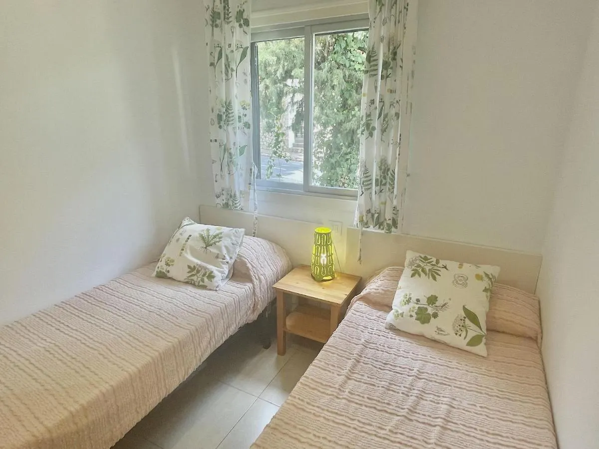 Sol Mar Apartment Roses